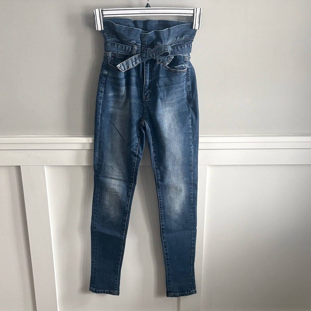KanCan High-Waisted Tie Belt Ruffle Waist Skinny Jeans